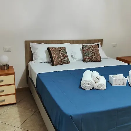 Gasthuis Helianthus Lecce